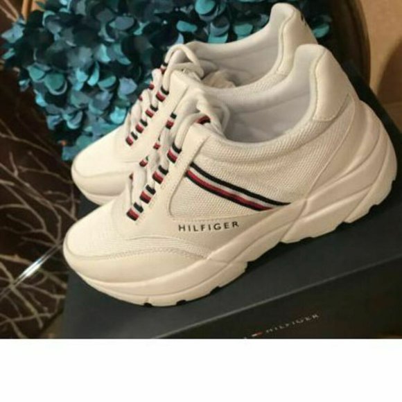 Tommy Hilfiger Women's Sneakers White Sz 8.5